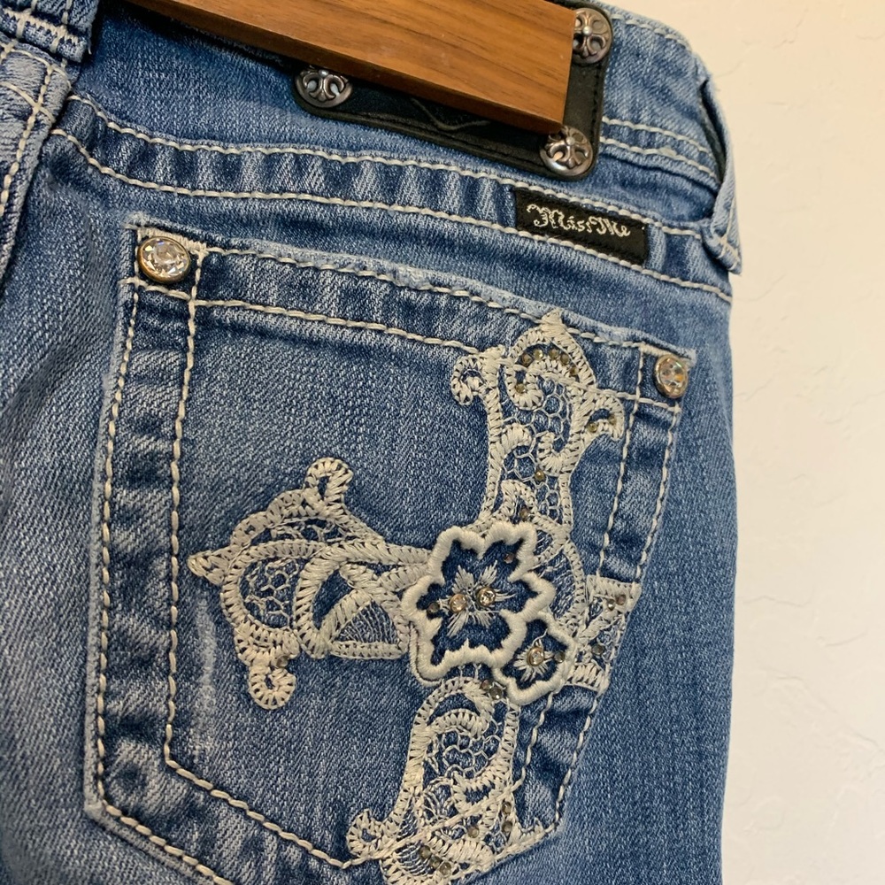 Light/Medium wash Miss Me Jeans